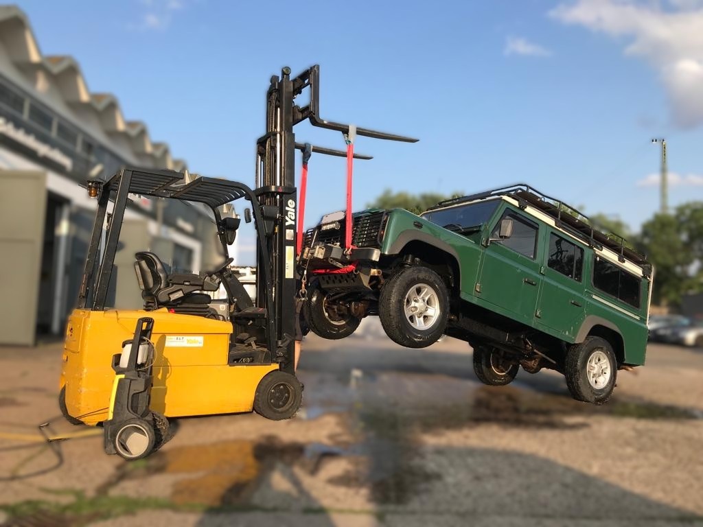 Read more about the article Underbody Protection for Old Vehicles: A Step-by-Step Guide