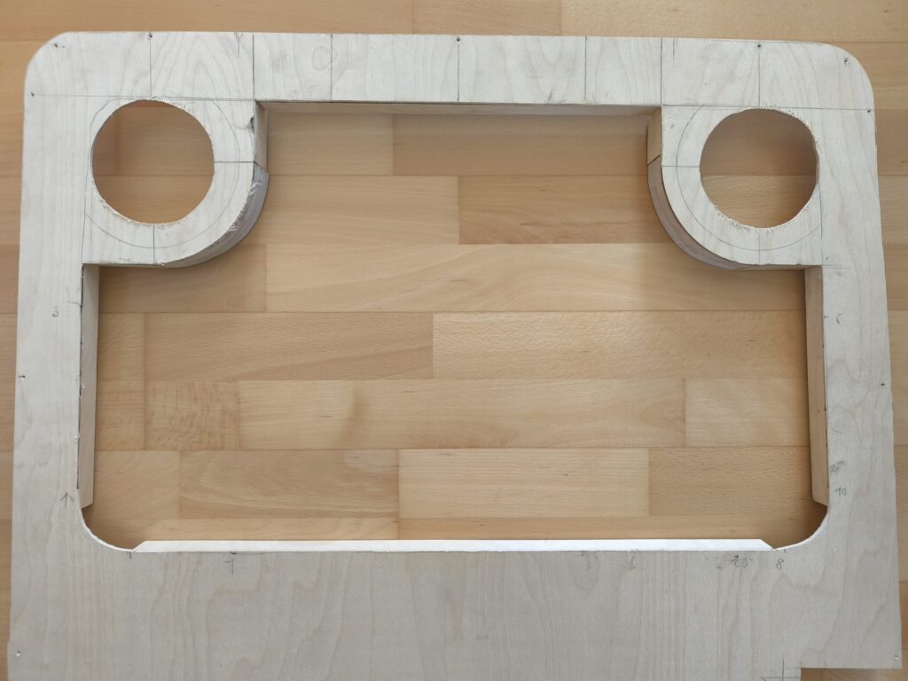 Template for the rear door cutouts